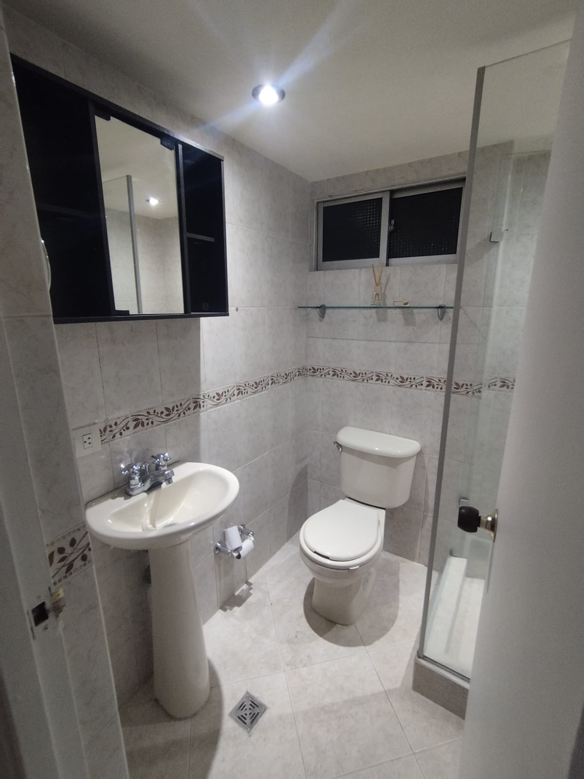 Se Arrienda Apartamento en Carlos E Restrepo, Medellín