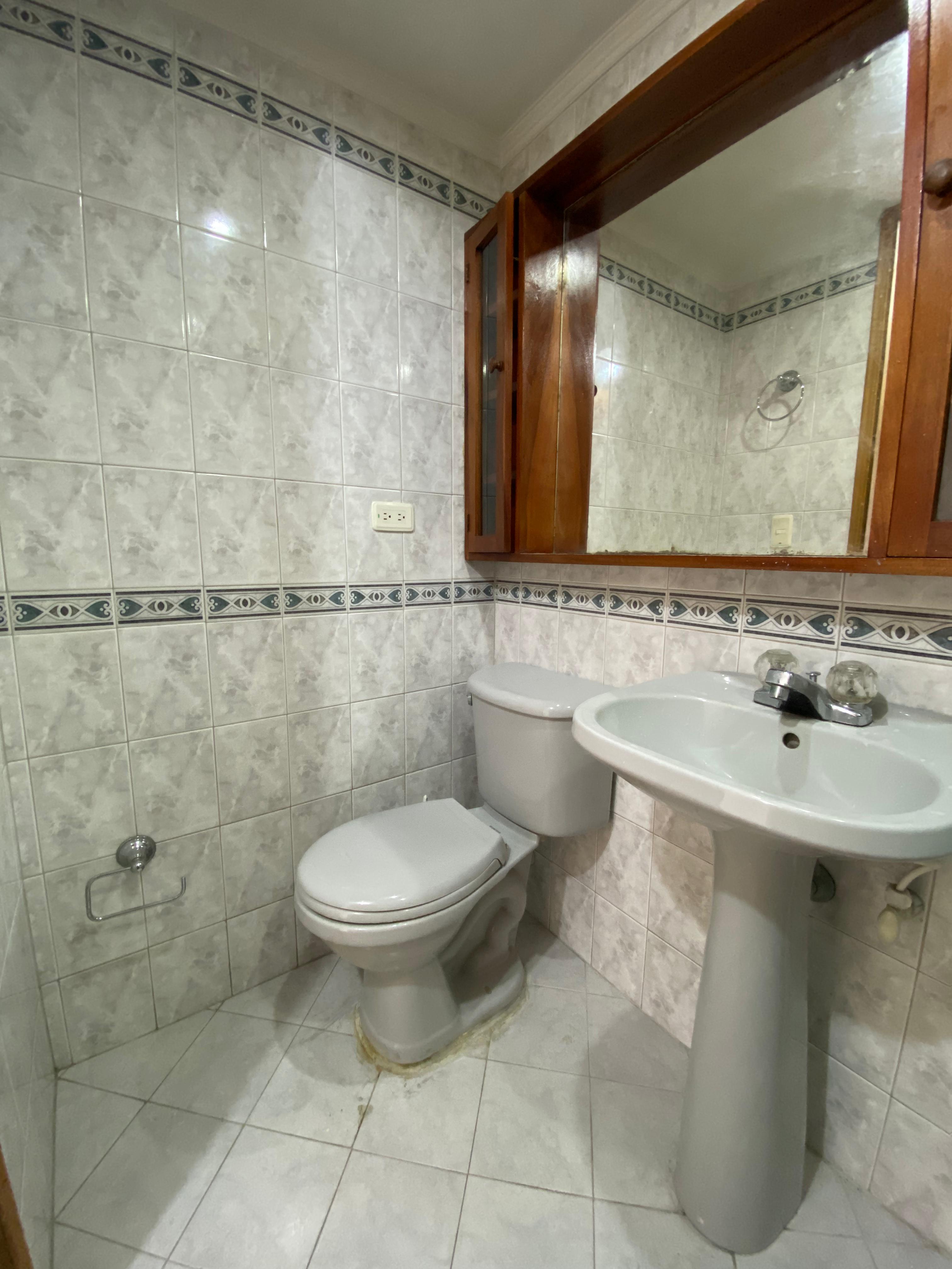 Se Arrienda Apartamento En San German, Robledo, Medellín