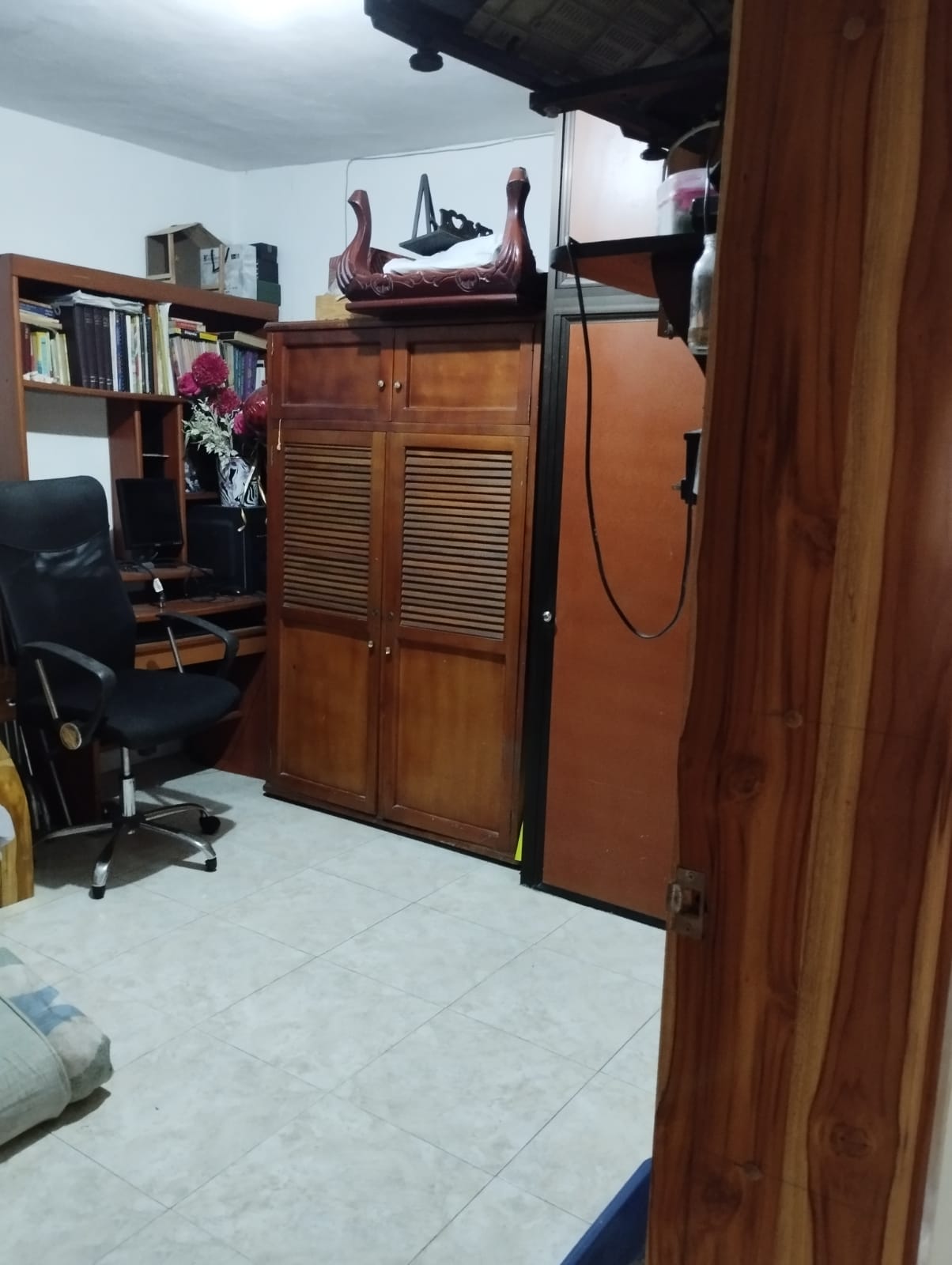 Se Vende Edificio De Tres Niveles En Castilla, Medellín