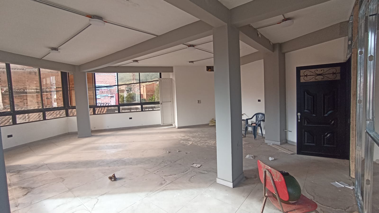Se Arrienda Local En Bello, Medellin