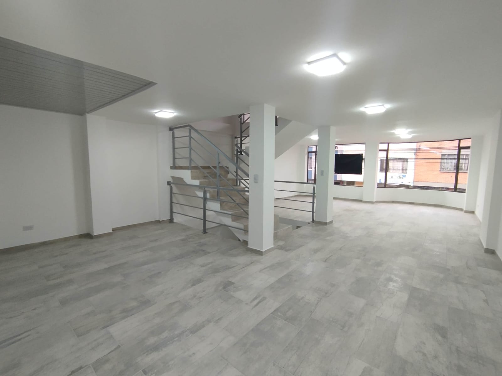 Se arrienda casa para negocio Suba Lombardía Bogotá