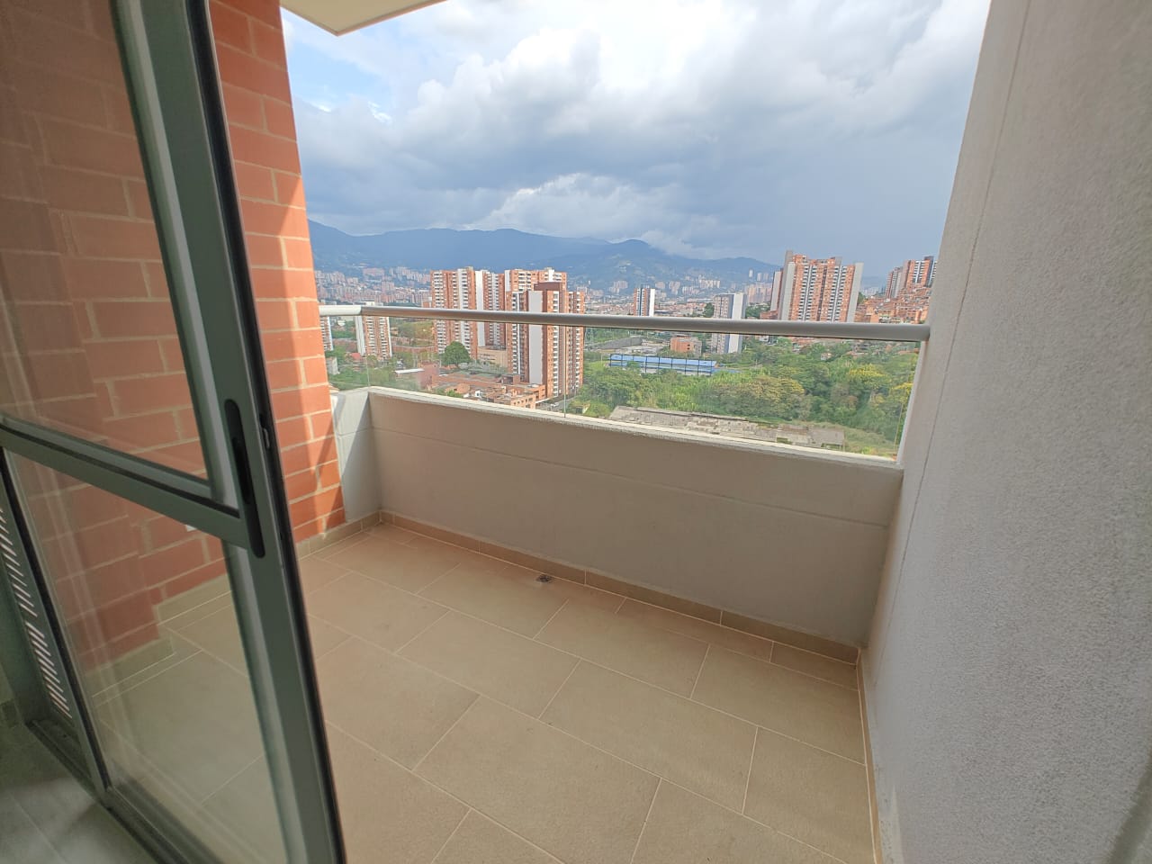 Se Vende Apartamento En Itagui, Viviendas Del Sur