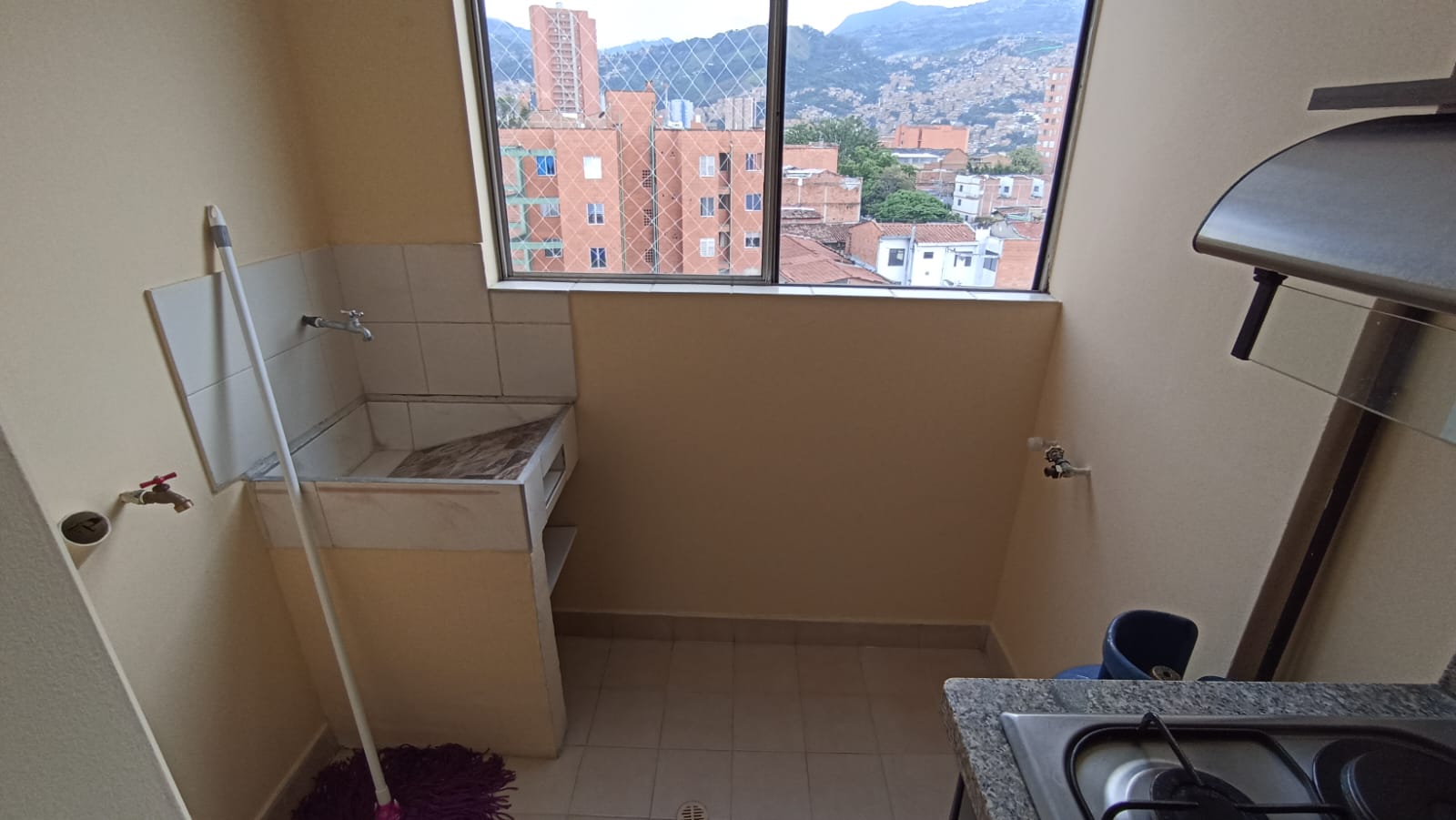 Se Arrienda Apartamento En La America, Medellin