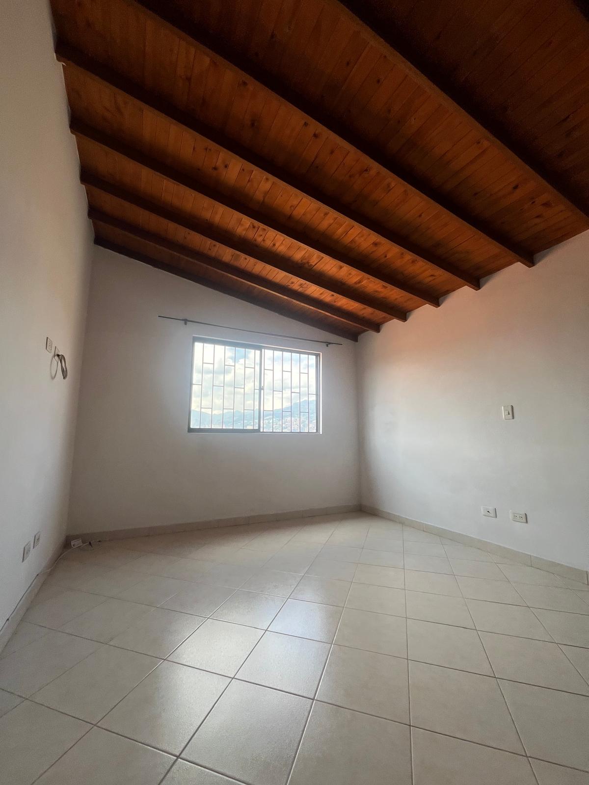APARTAESTUDIO EN VENTA BARRIO EL SALVADOR 38.4M2