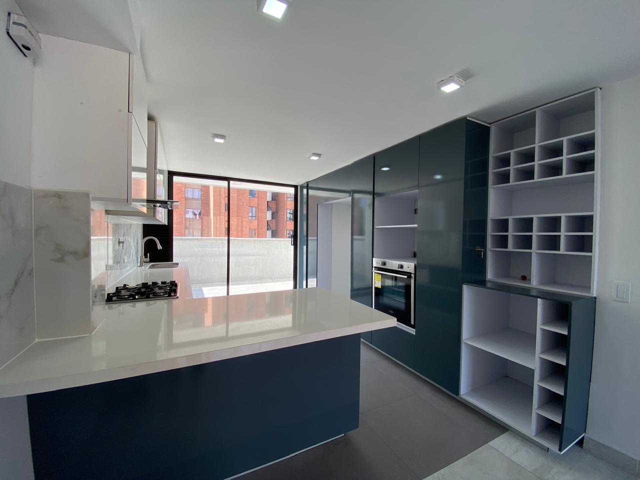 Penthouse Moderno para Arriendo en Laureles, Medellín