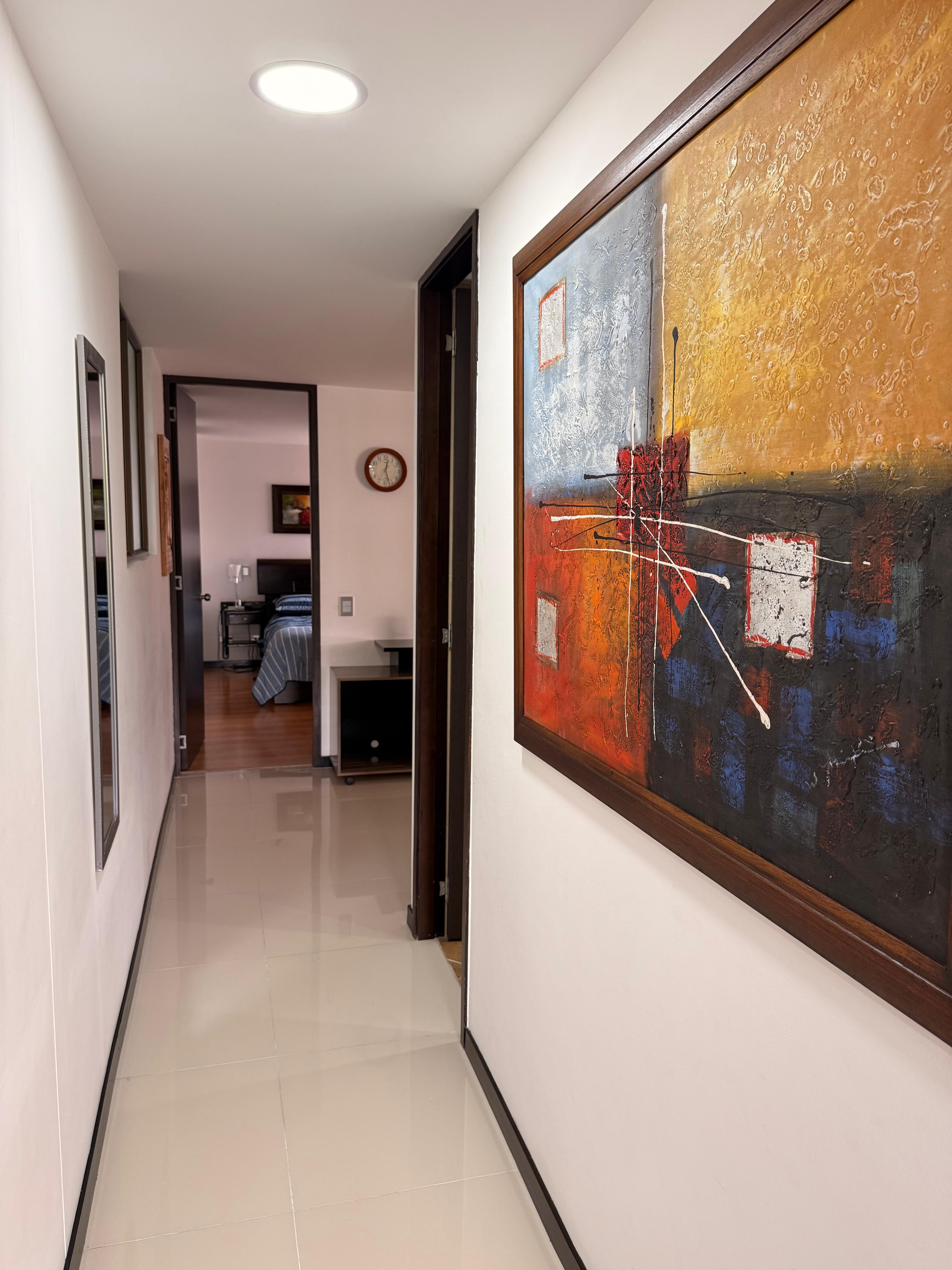 Amplio Apartamento para la Venta en Robledo, Pilarica