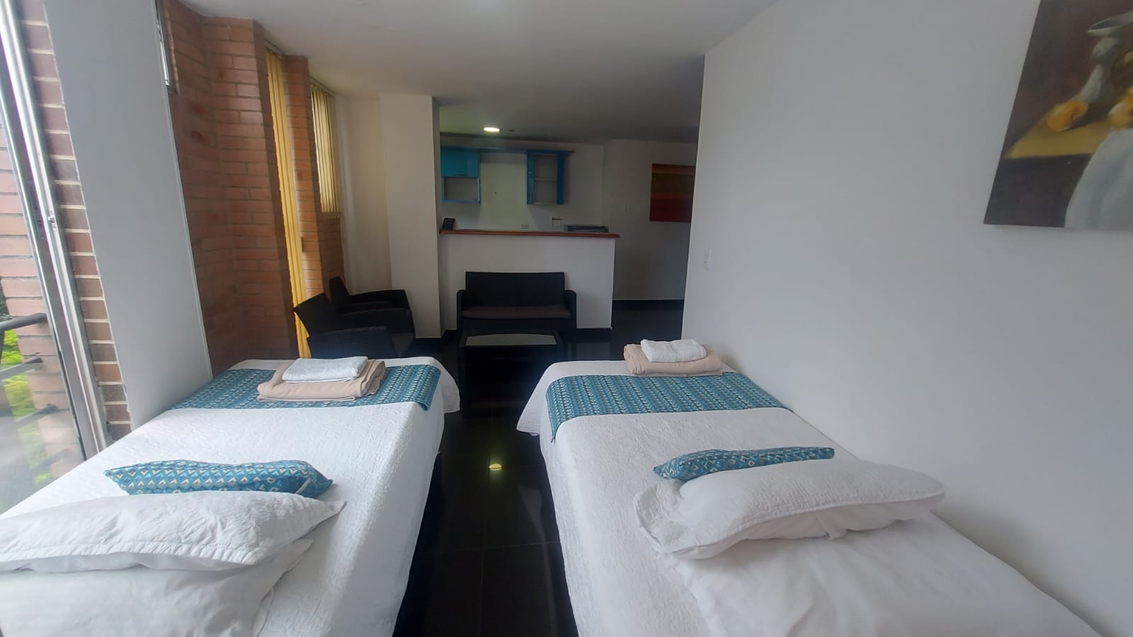 Apartaestudio para Arriendo con Servicios Incluidos en Suramericana