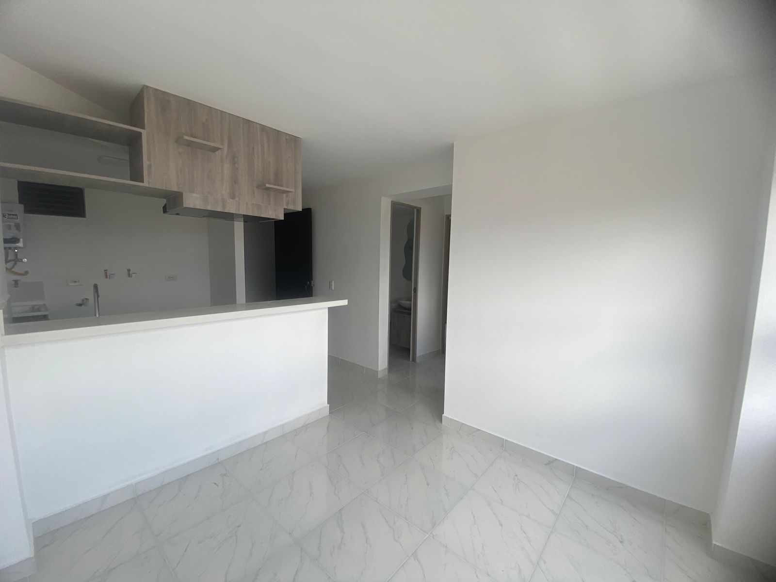 Apartamento para Estrenar en Arriendo Sector La America, Cristobal