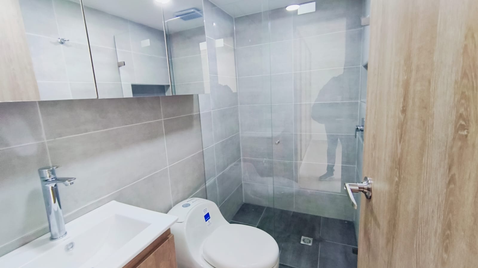 Se Arrienda Apartamento para Estrenar en Robledo Pajarito, Medellín