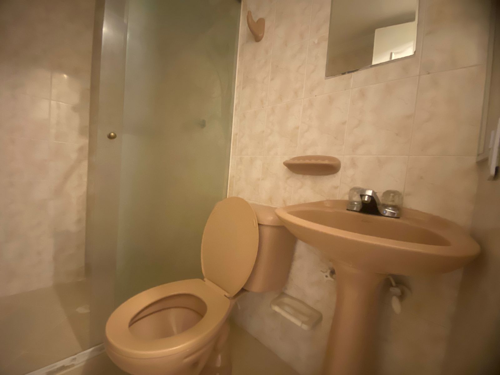 Comodo Apartaestudio para Arriendo en Barrio Cristobal, Medellín