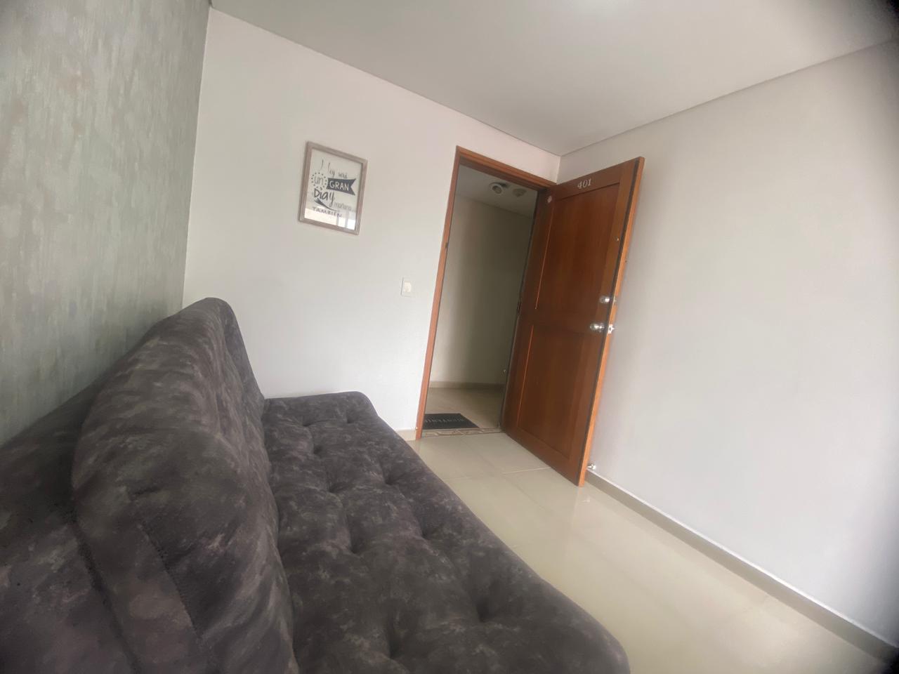 Amplio Apartamento Amoblado para Arriendo en La America, Medellín