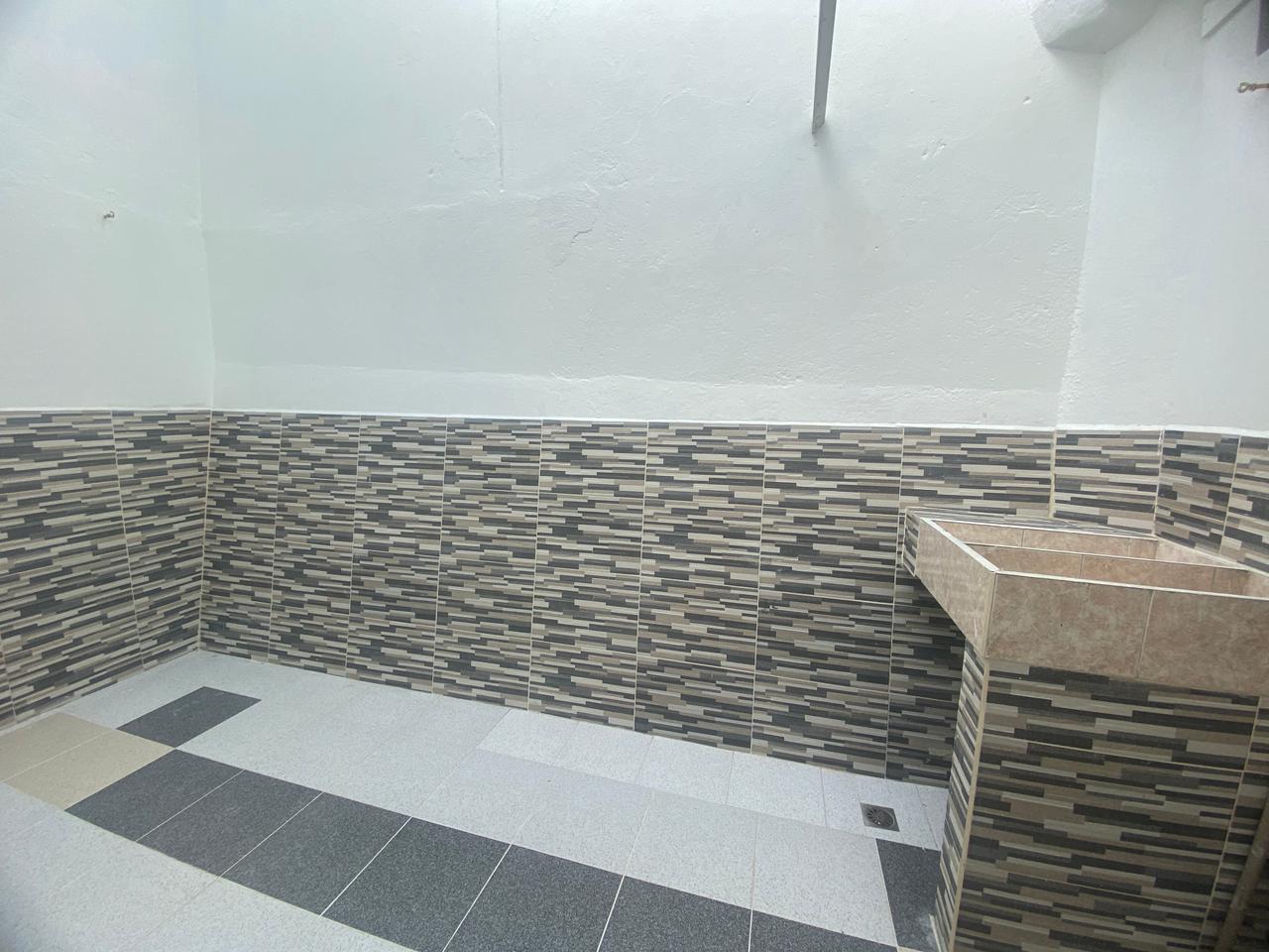Amplia Casa Comercial para Arriendo en Belén, Fátima