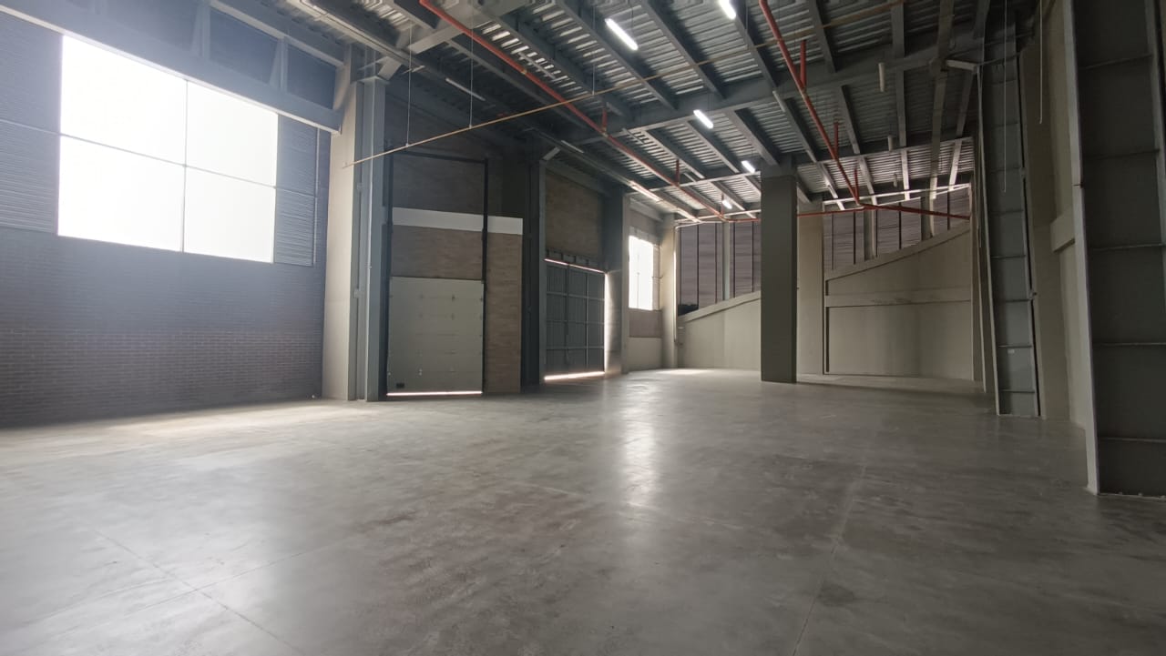 Se Arrienda Bodega En Caldas; Antioquia