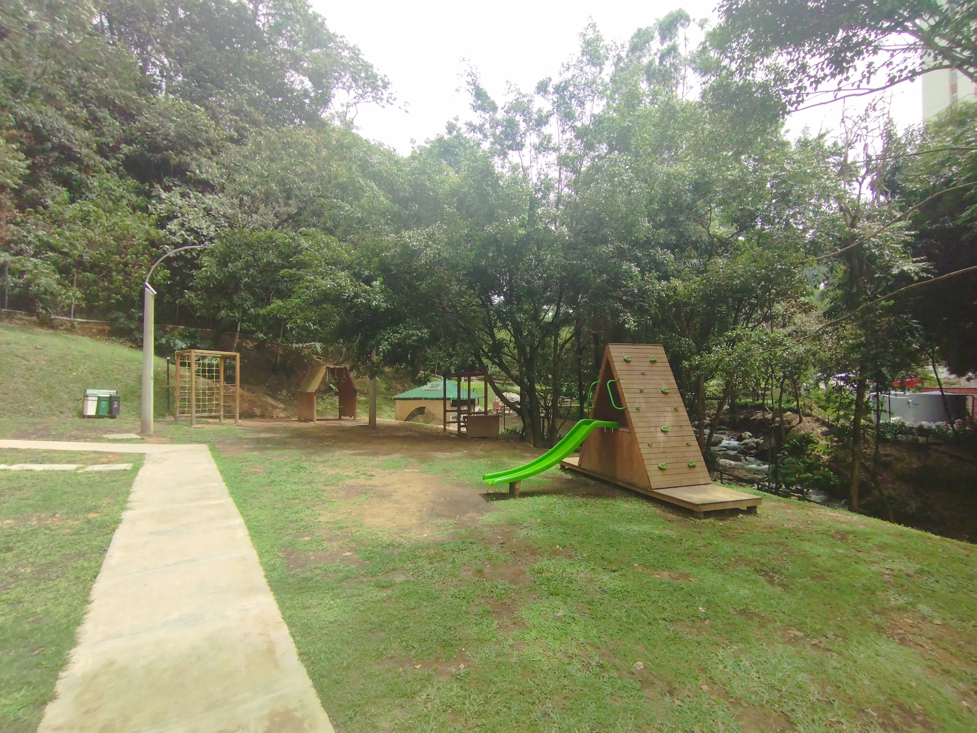 Se Vende Apartamento Primitiva Parque Natural, La Estrella