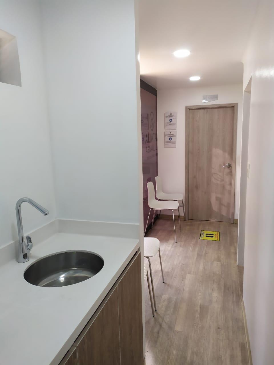 Se Vende Consultorio en Conquistadores, Medellín