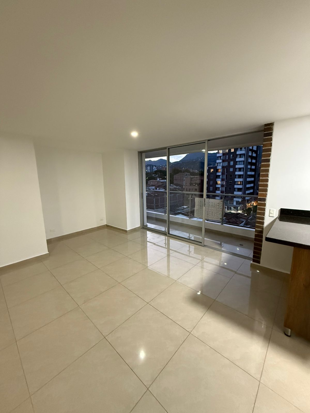 Se Arrienda Apartamento En La Castellana, Medellín