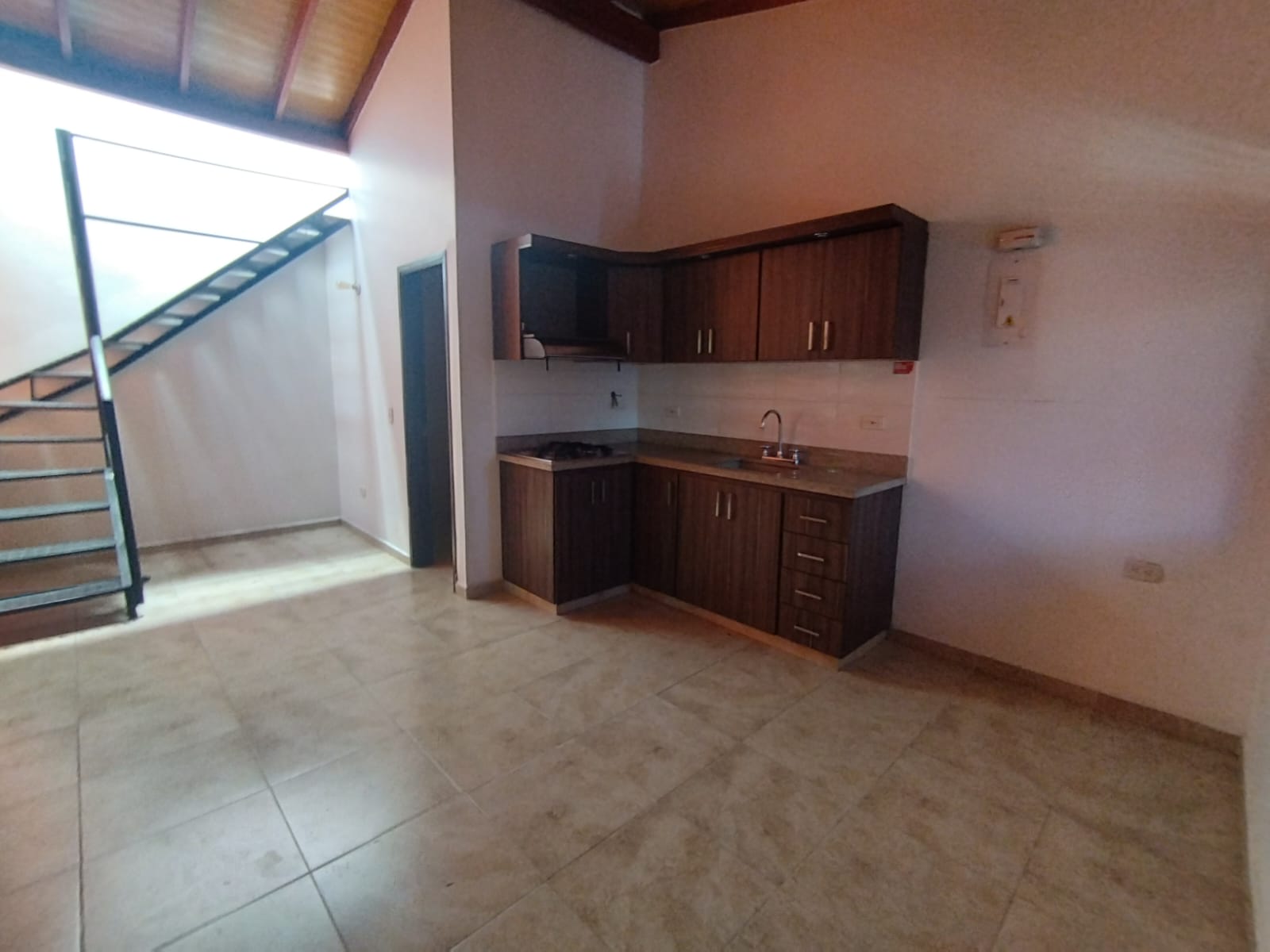Se Arrienda Apartamento en Santa Monica, Medellín