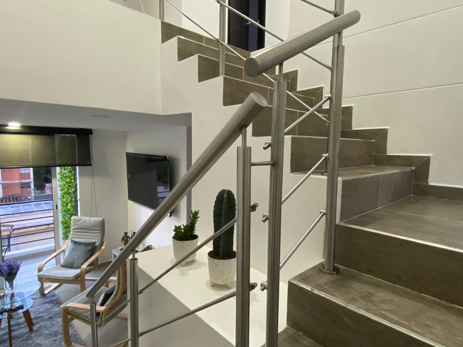 Se Arrienda Apartamento Duplex  Amobaldo en Florida Nueva, Medellín