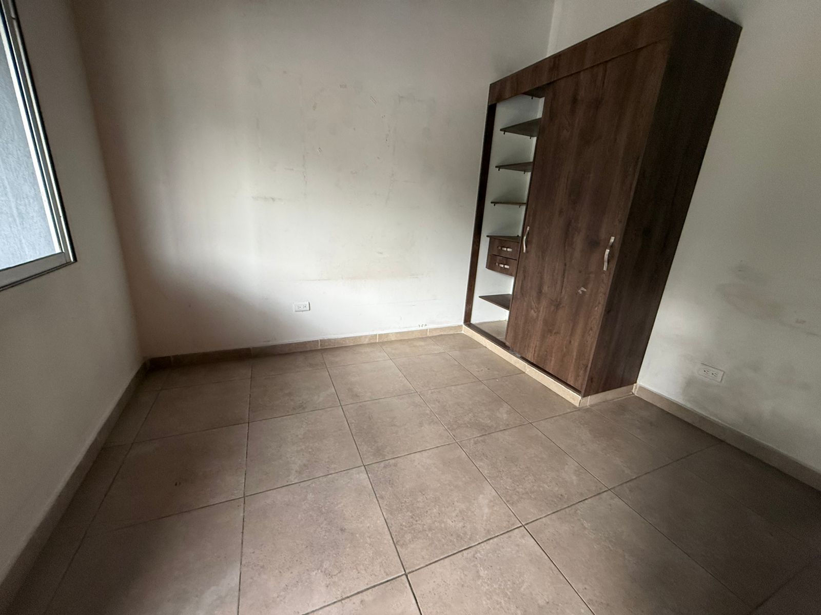Se Arrienda Apartamento en Robledo, Rinconcito Ecuatoriano