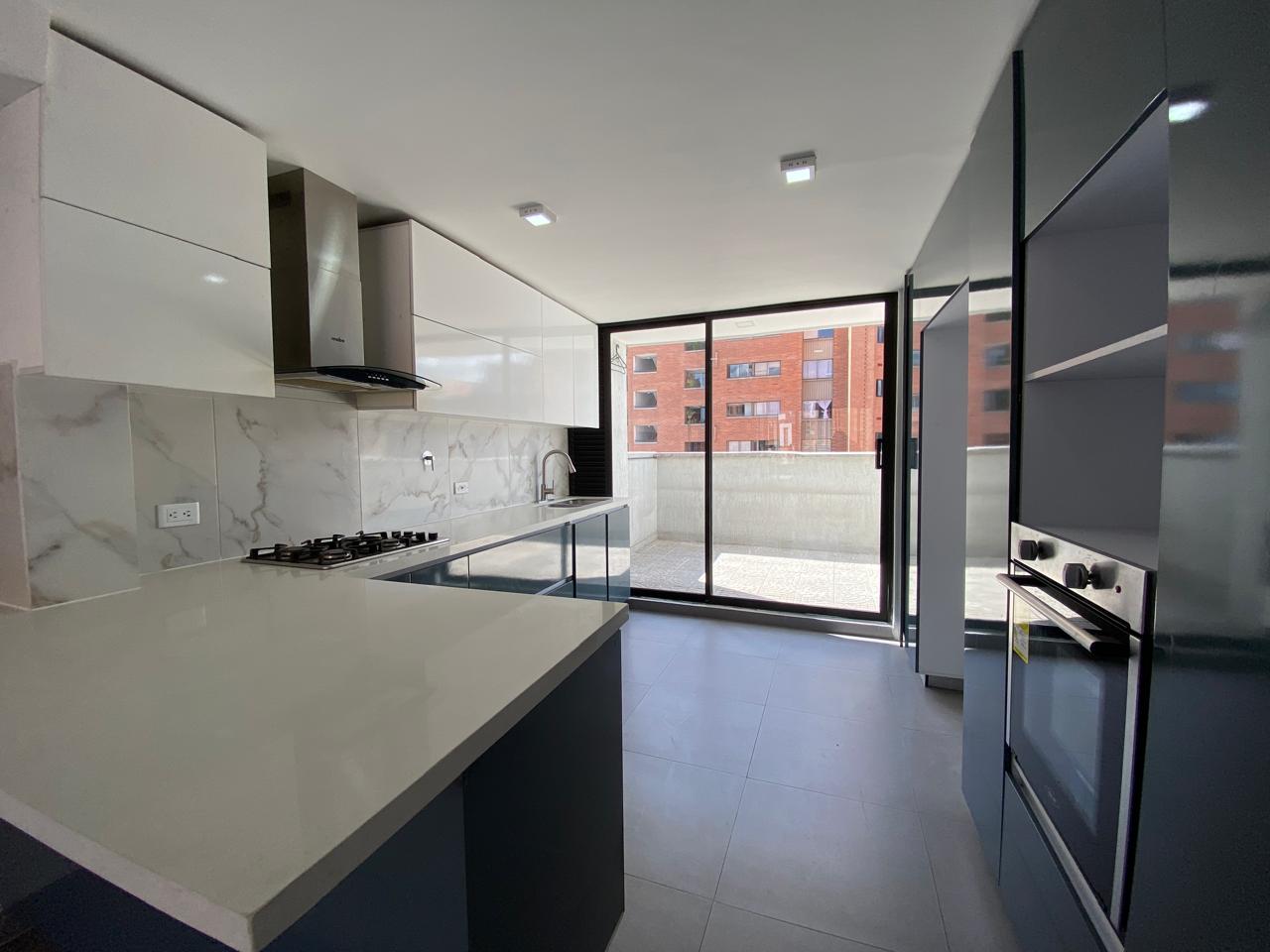 Penthouse Moderno para Arriendo en Laureles, Medellín