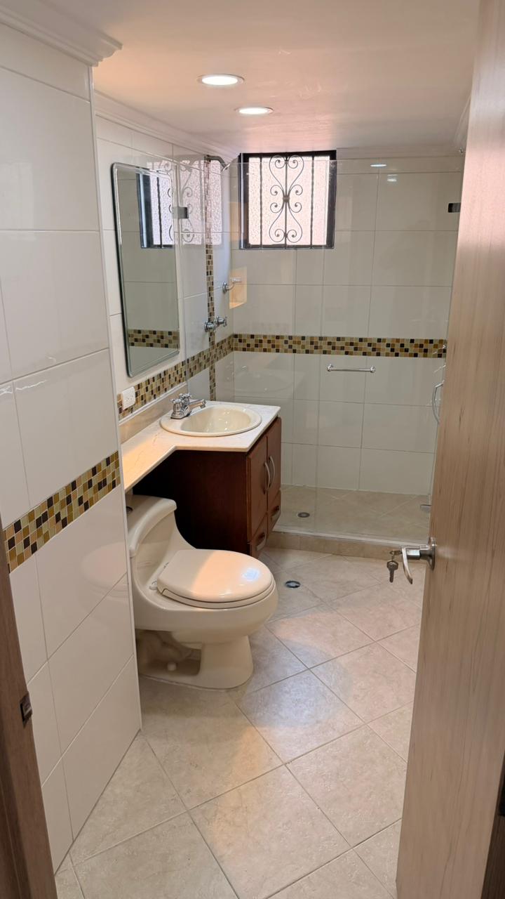 Amplio Apartamento para Arriendo en Bélen, La Mota