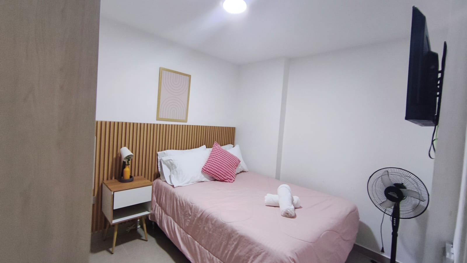 Se Arrienda Apartamento Amoblado,San Javier, Medellín