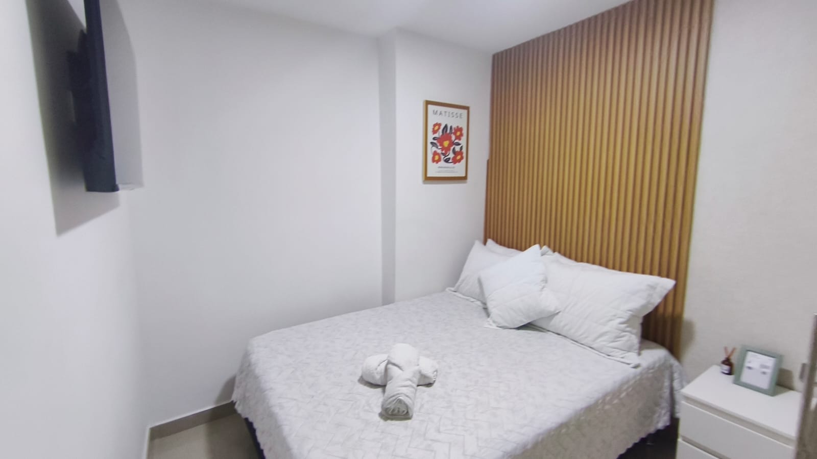 Se Arrienda Apartaestudio Amoblado, en San Javier, Medellín