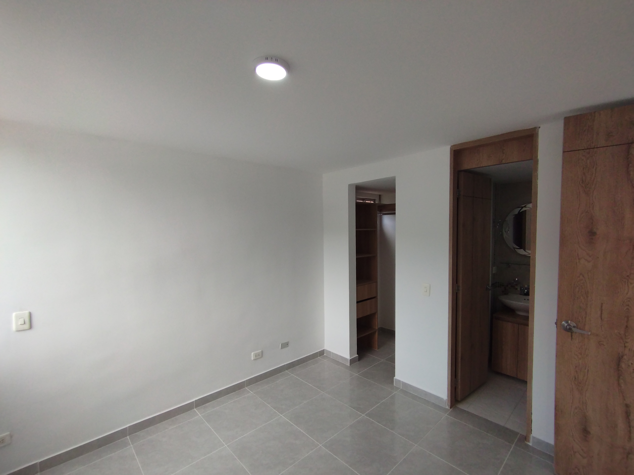 VENTA DE APARTAMENTO EN PILARICA, MEDELLÍN VISTA EXTERIOR