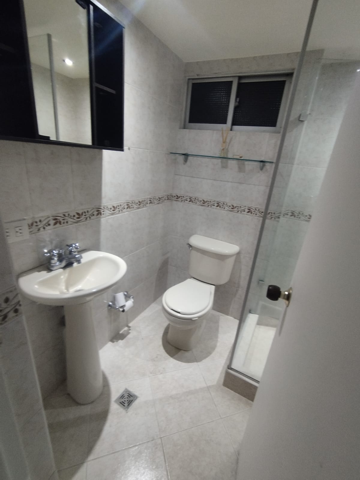 Se Arrienda Apartamento en Carlos E Restrepo, Medellín