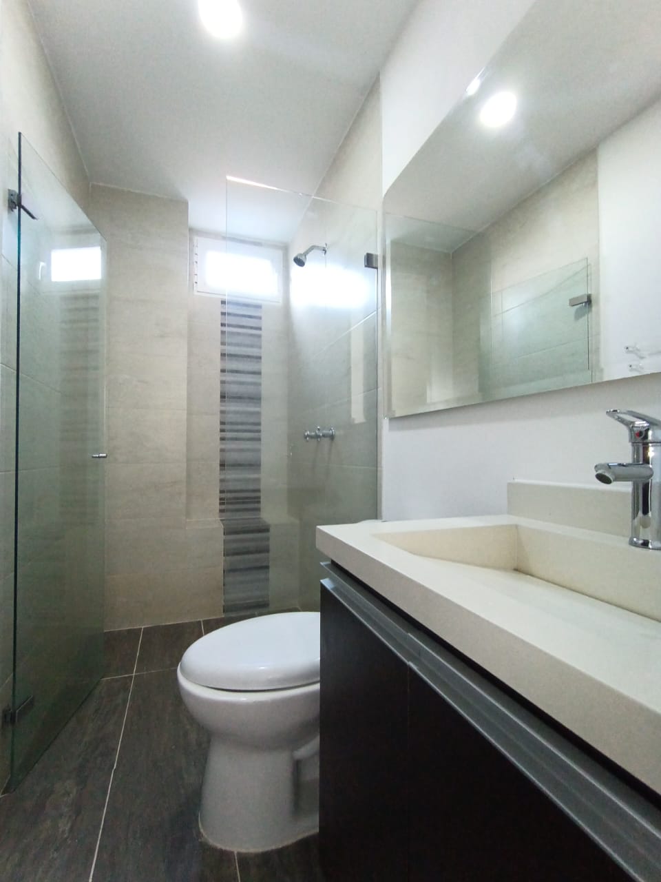 Se Arrienda Apartamento En El Velódromo, Medellín