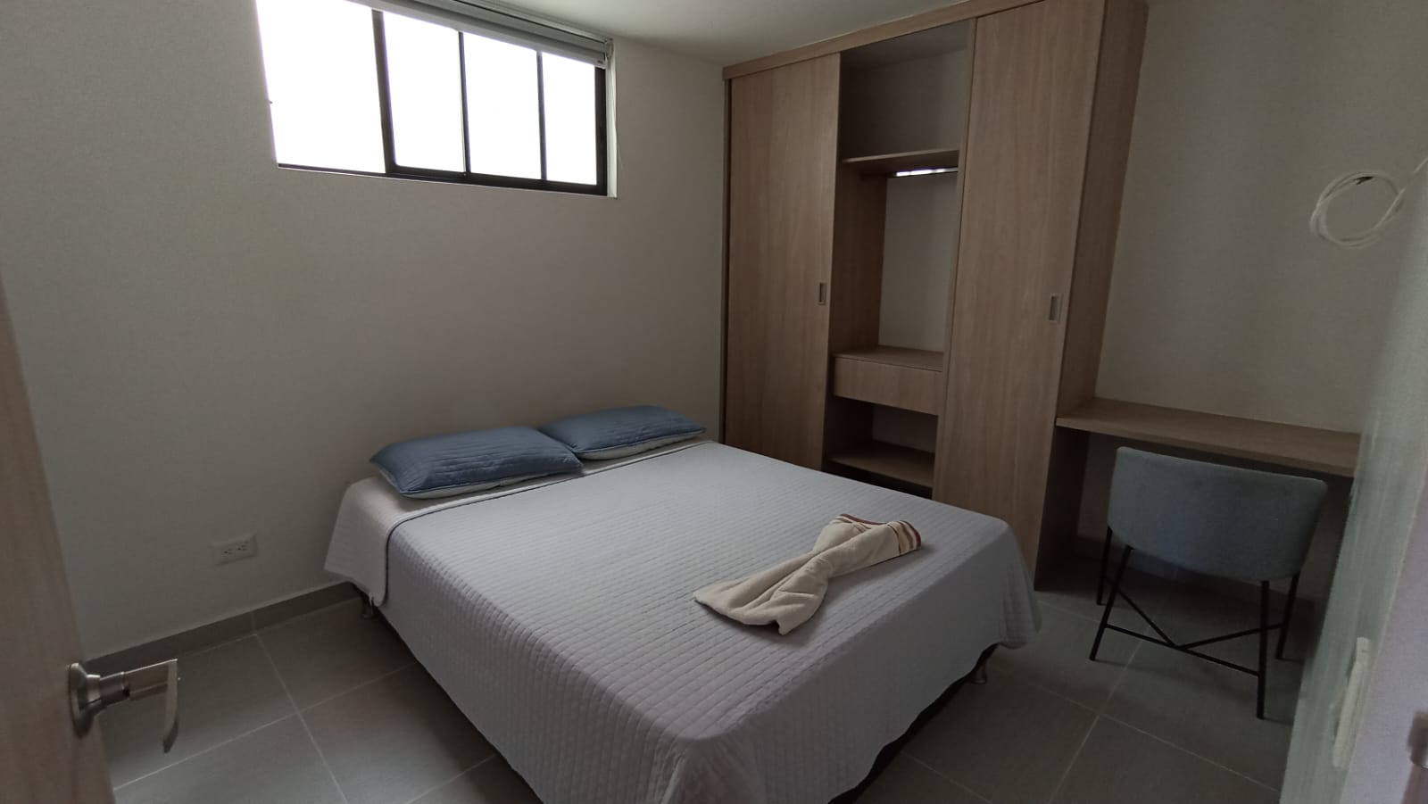 Se Arrienda Apartamento En La Castellana, Medellin