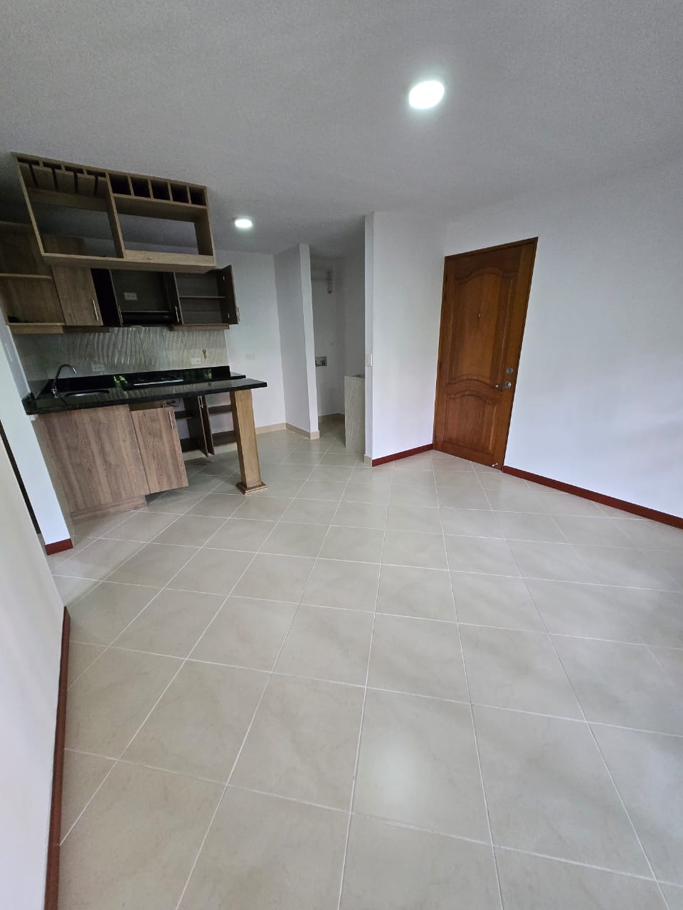 Se Arrienda Apartaestudio En La Loma De Los Bernal