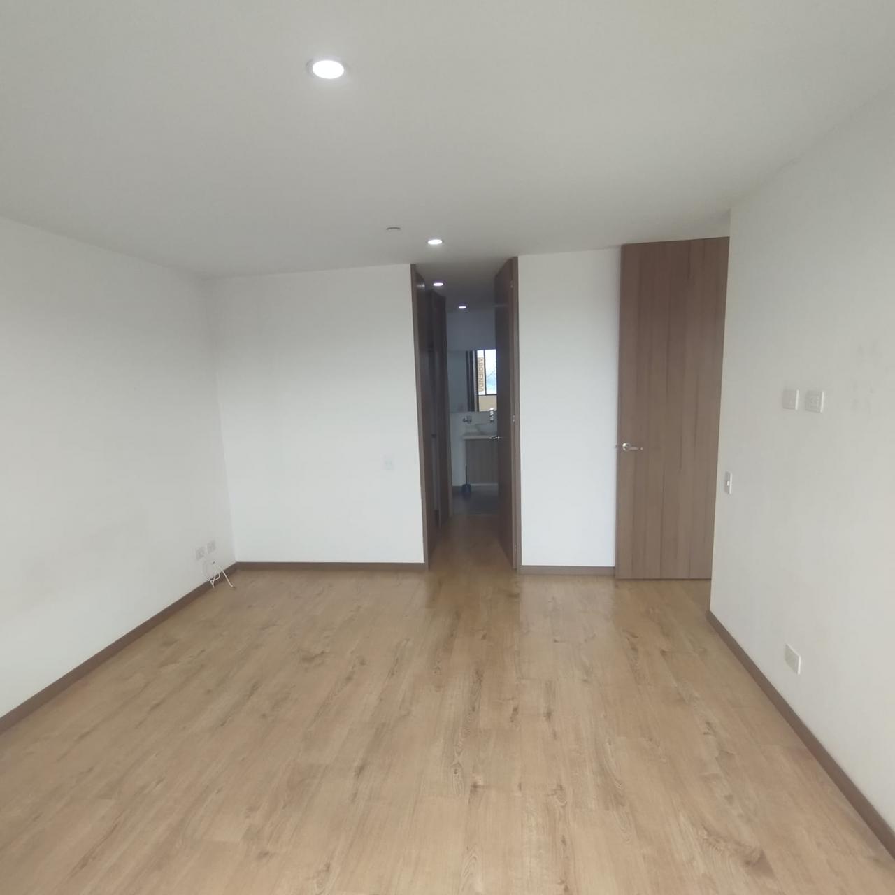 Se Arrienda Apartamento en En la Loma del Escobero, Envigado