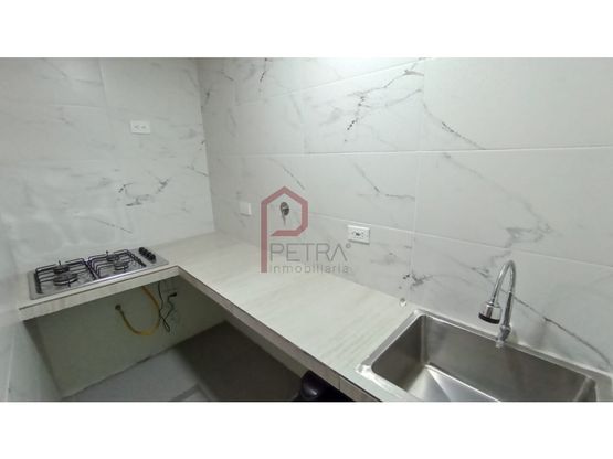 Se Arrienda Apartamento En El Velodromo, Medellin