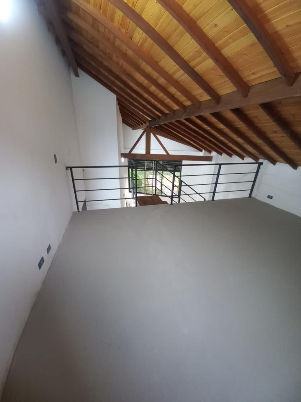 Se Arrienda Apartamento En Barrio Cristobal, Medellin