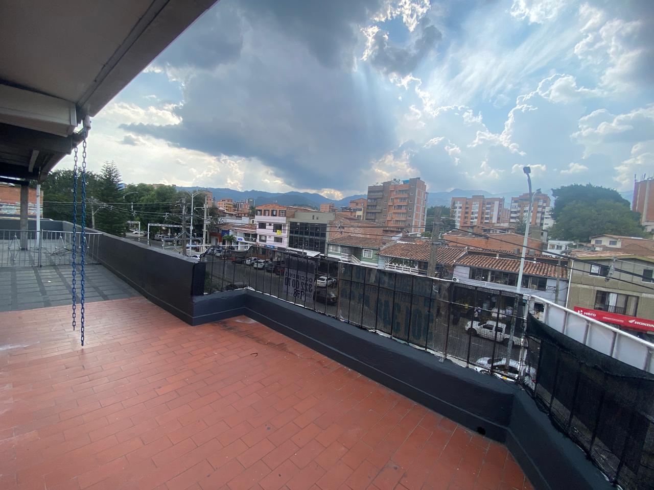 Se Arrienda Apartaestudio en Laureles Estadio Medellín