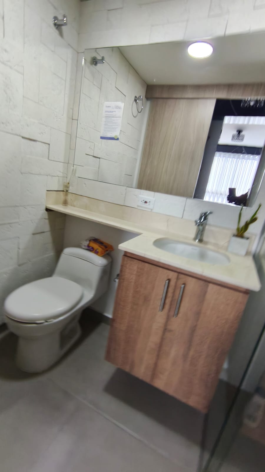 Se Arrienda Apartamento Amoblado en Casalanz Parte Alta, Medellín