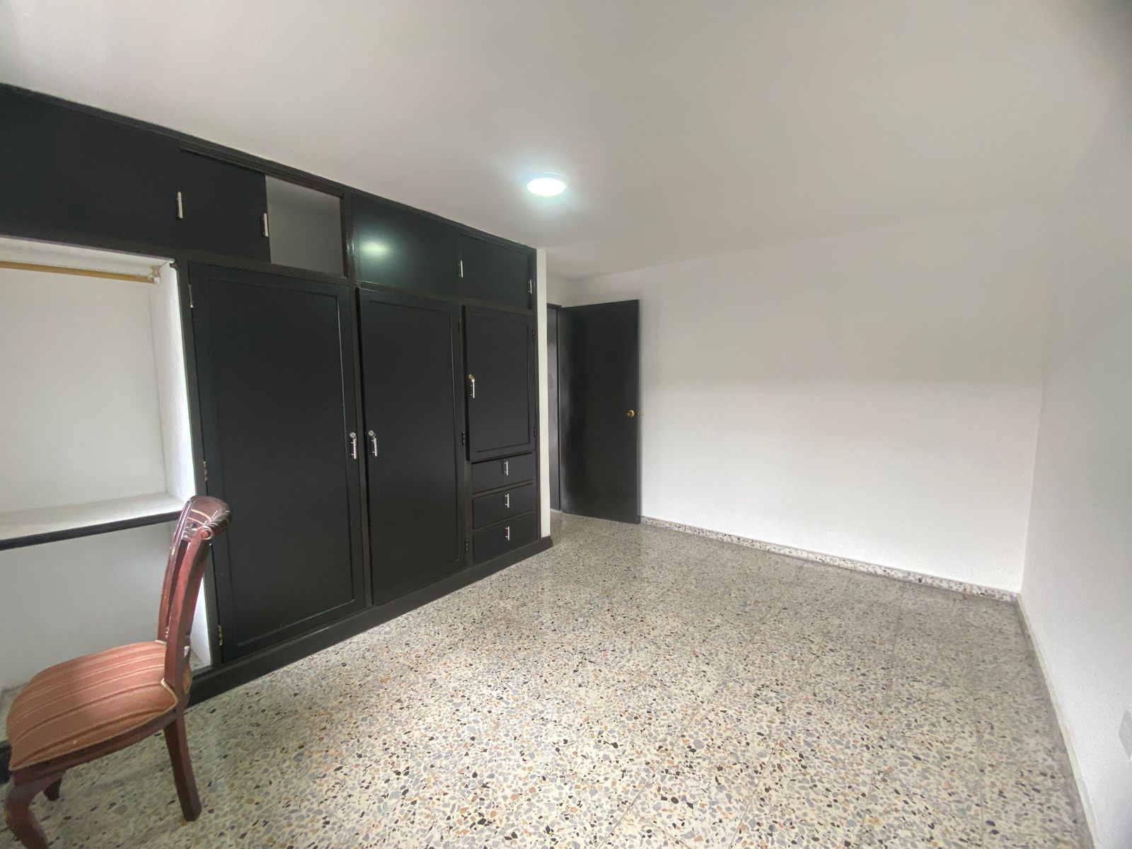 Amplia Casa Para Arriendo en Robledo, Pilarica