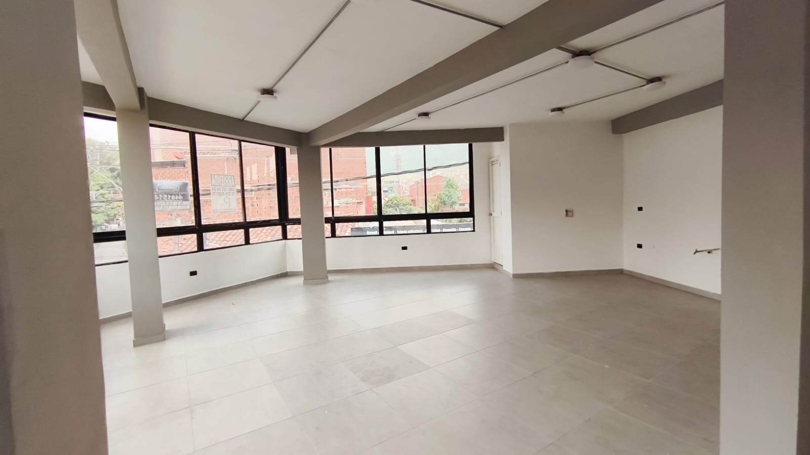 Se Arrienda Local en el Centro de Bello, Antioquia