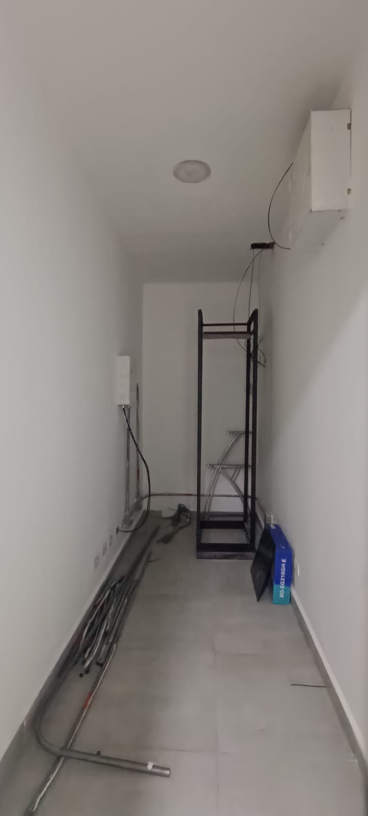 Se Arrienda Local en Carlos E Restrepo, Medellín