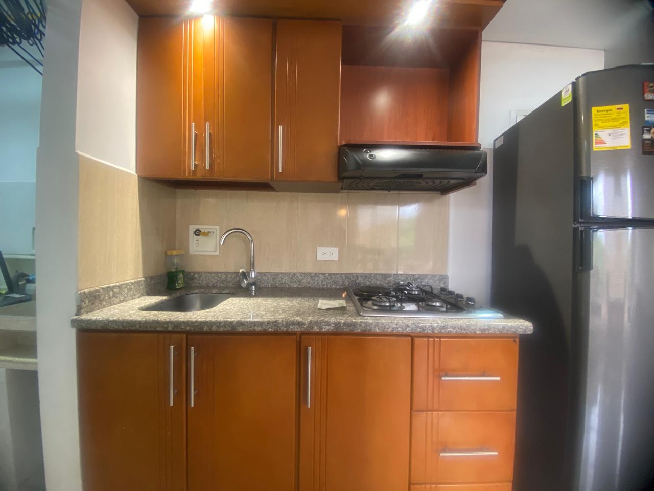 Cómodo Apartaestudio Amoblado para Arriendo en La America, Medellín