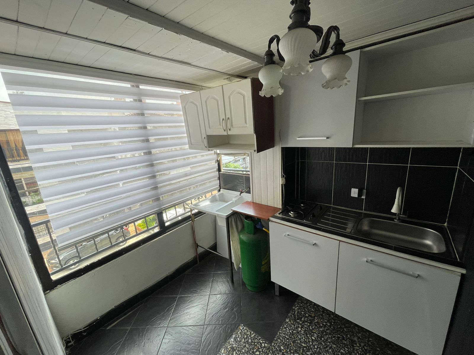 Se Arrienda Apartaestudio en Belén San Bernardo, Medellín