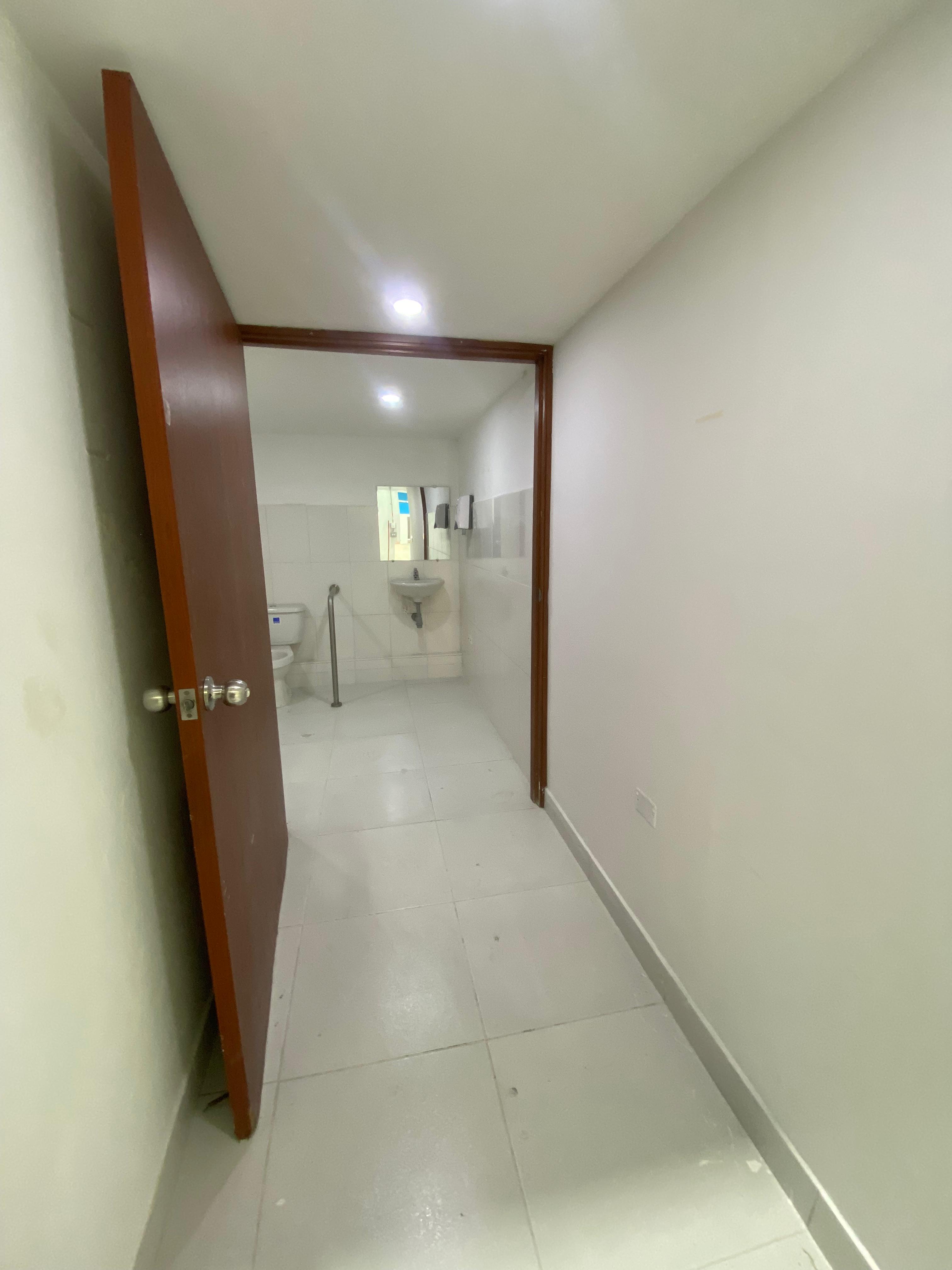 Se Arrienda Bodega En Laureles, Medellín