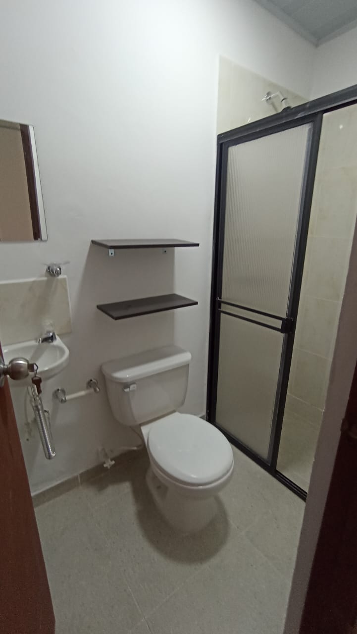 Se Arrienda Apartamento En Prado, Medellin
