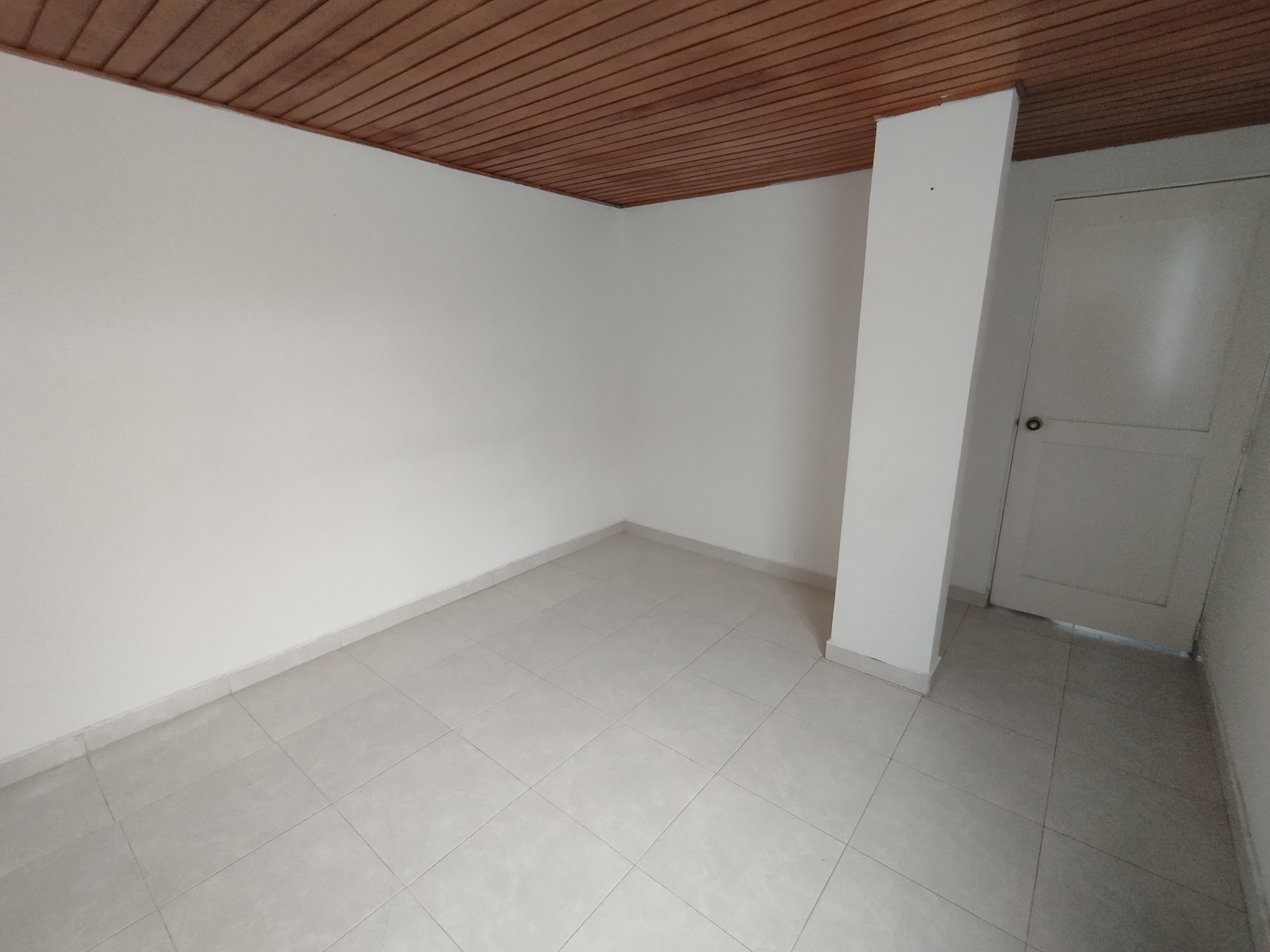 Se Vende Apartamento En Suba  Compartir - Bogotá