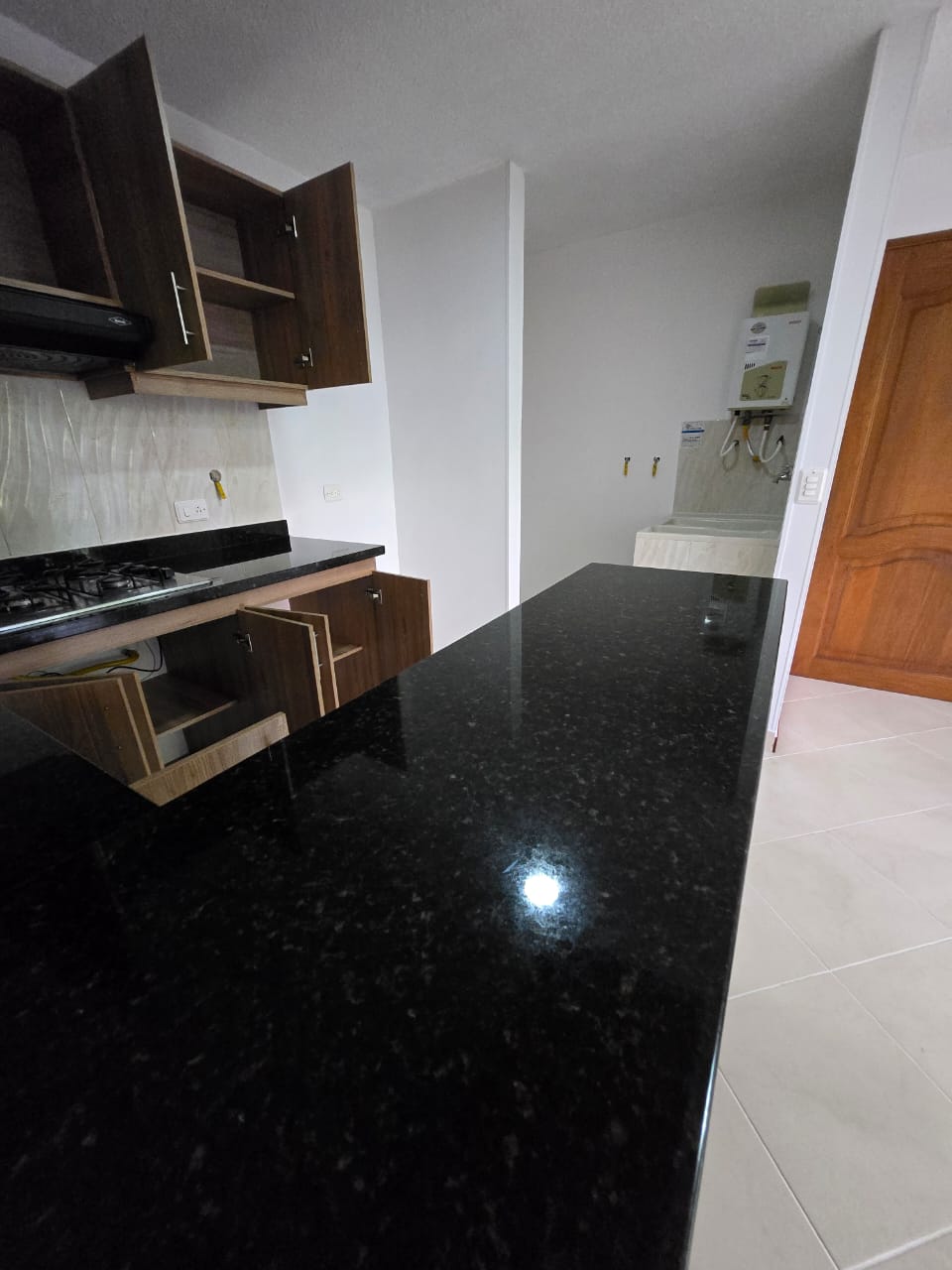 Se Arrienda Apartaestudio En La Loma De Los Bernal