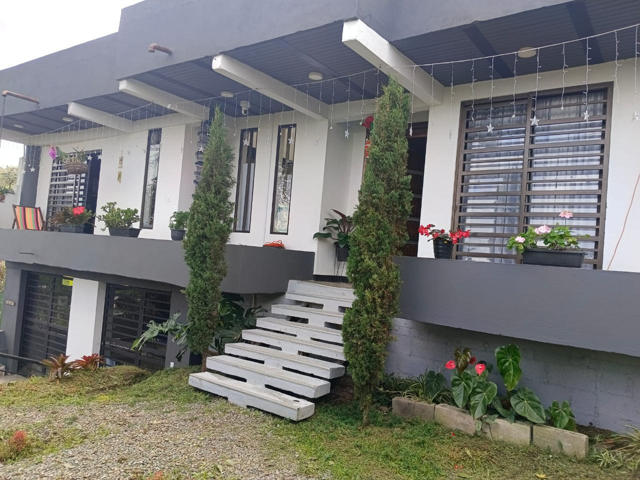 Se Arrienda Casa unifamiliar en  la Vereda el Guamito, el Peñol