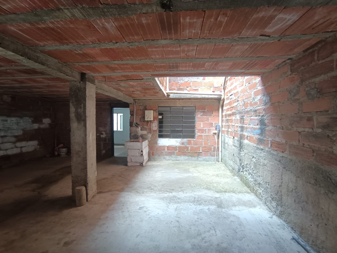 Se Arrienda Casa  en Robledo Aures, Medellin