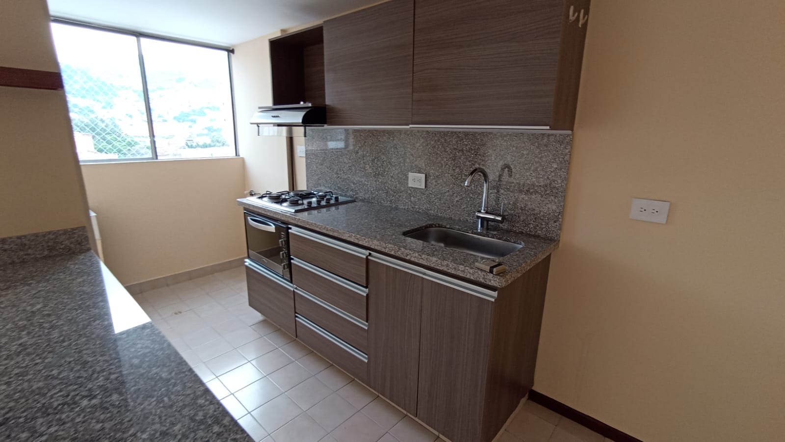 Se Arrienda Apartamento En La America, Medellin