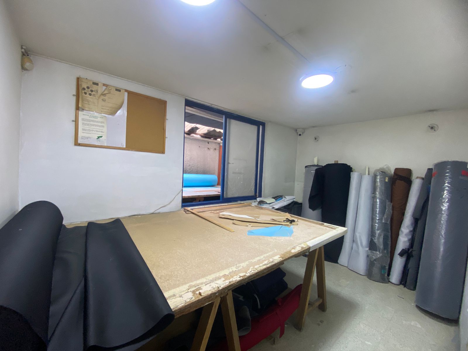 Local para Arriendo, sobre Vía Principal Avenida 80